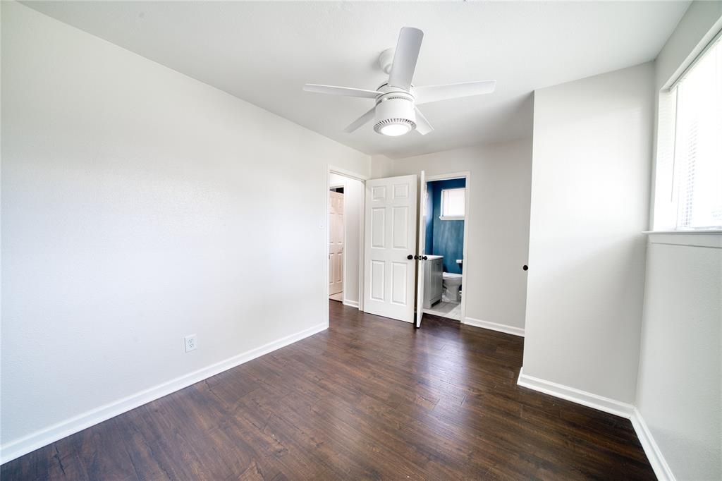819 Knob Hollow Street, Channelview, Texas image 7