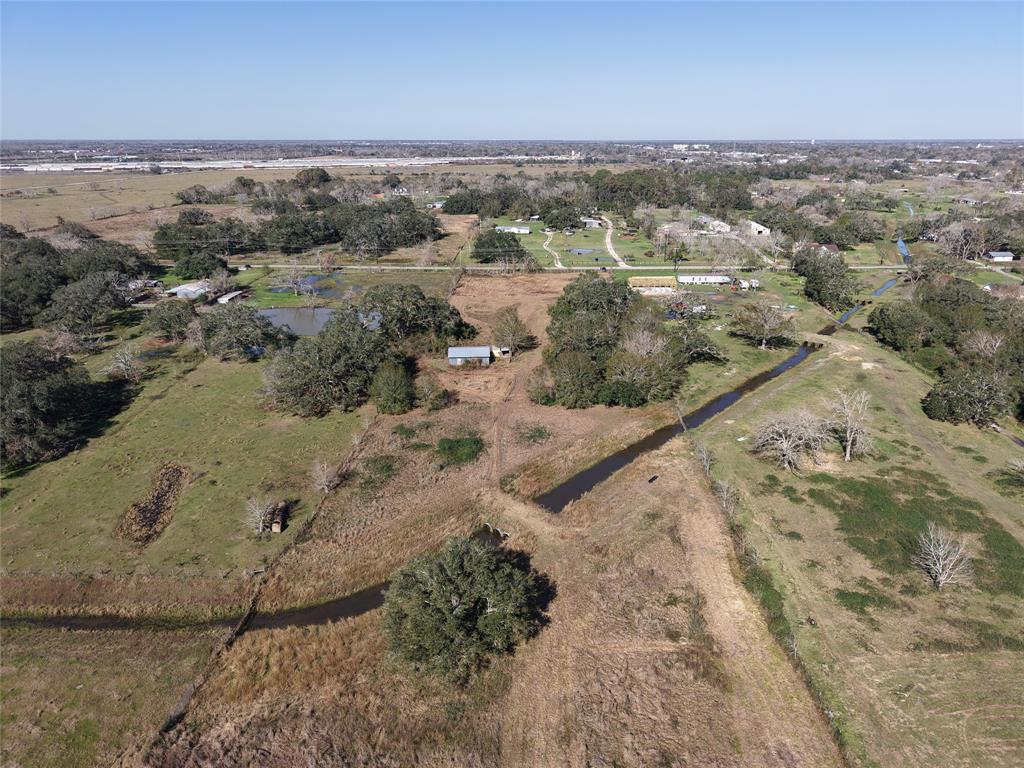 County Rd 219, Angleton, Texas image 17