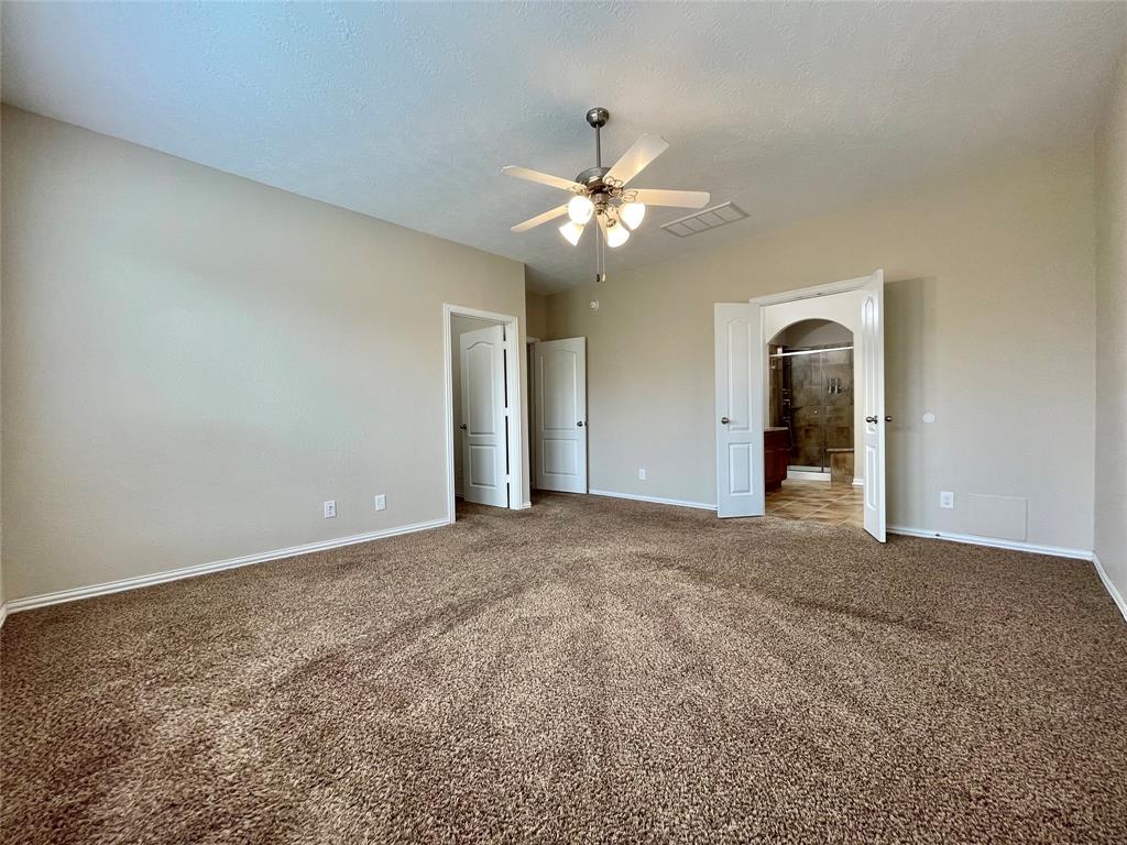 107 Long Meadow Court, Clute, Texas image 30