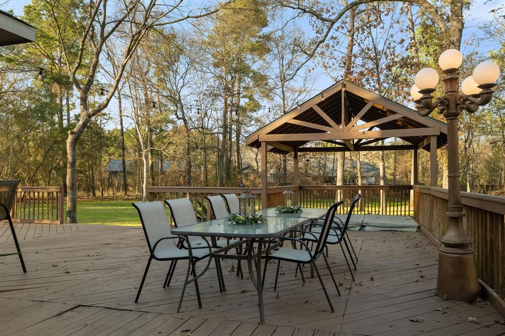 12110 Rainy Oaks Drive, Magnolia, Texas image 30