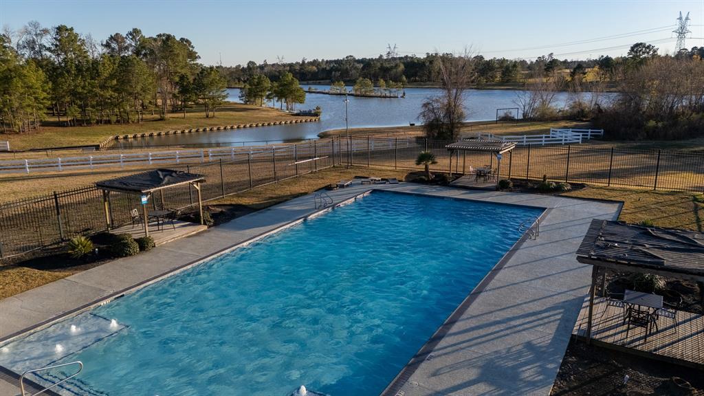 12110 Rainy Oaks Drive, Magnolia, Texas image 39