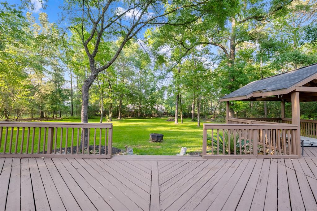 12110 Rainy Oaks Drive, Magnolia, Texas image 32