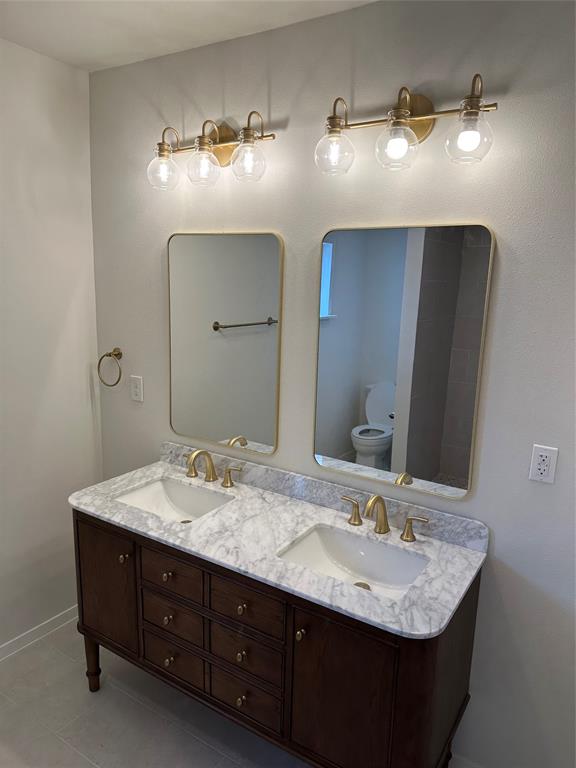 2202 Country Creek Way, Richmond, Texas image 5
