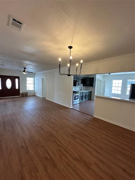 2202 Country Creek Way, Richmond, Texas image 6