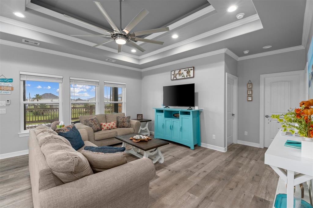 886 Sandollar, Crystal Beach, Texas image 10