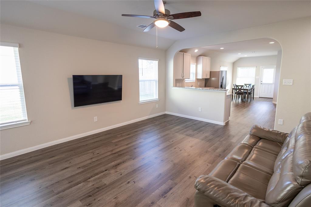 2527 Moapa Drive, Conroe, Texas image 8