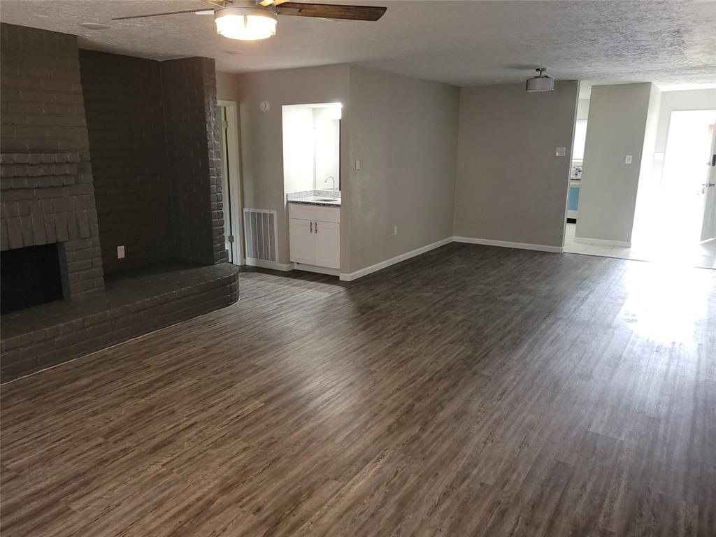 17603 Huntersglen Circle, Humble, Texas image 4