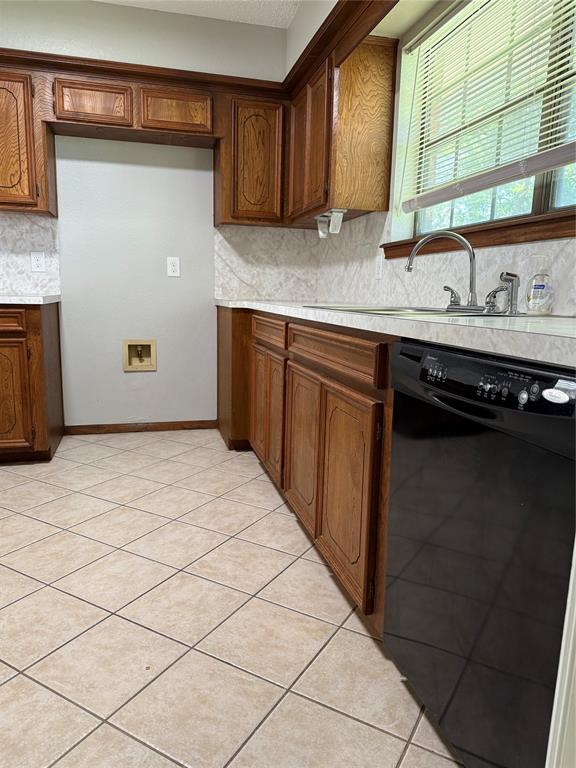 9166 Plantation Drive #C810A, West Columbia, Texas image 23