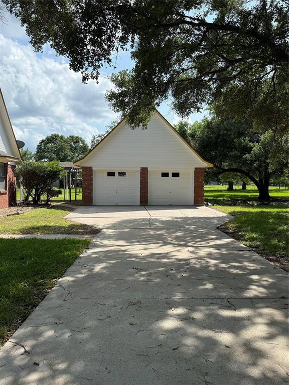 9166 Plantation Drive #C810A, West Columbia, Texas image 38