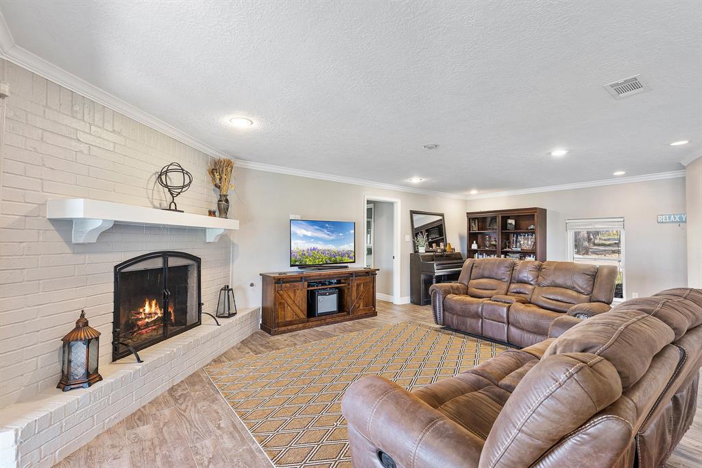 21009 Flaming Arrow Trail, Crosby, Texas image 18