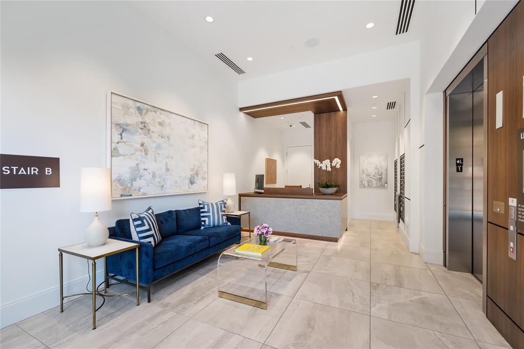 2323 W Main Street #305, Houston, Texas image 4