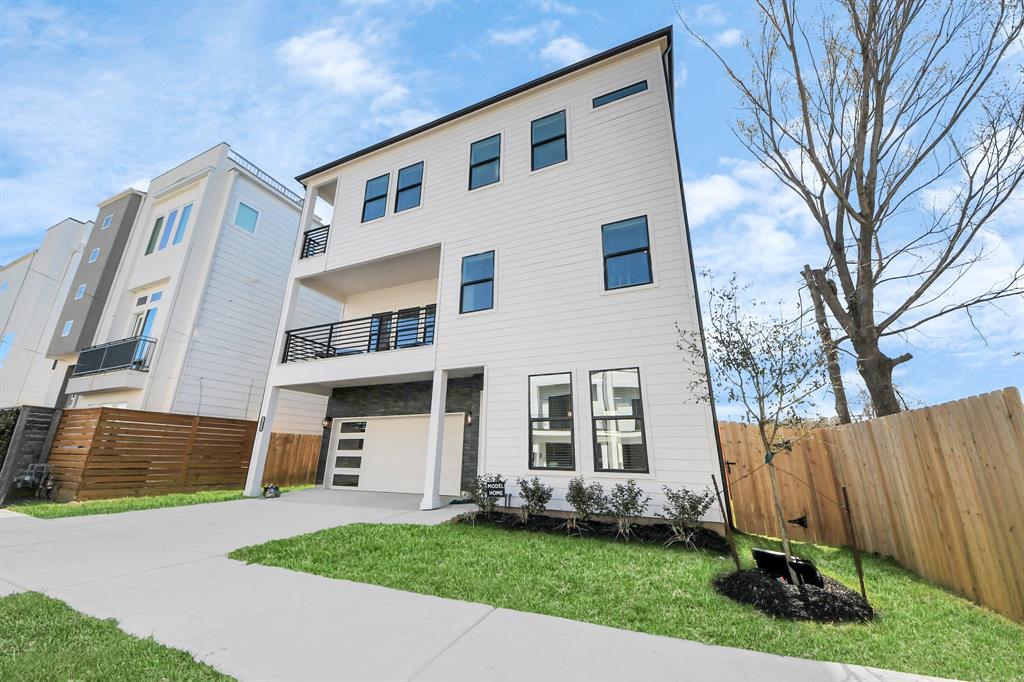3004 Preston Street, Houston, Texas image 1