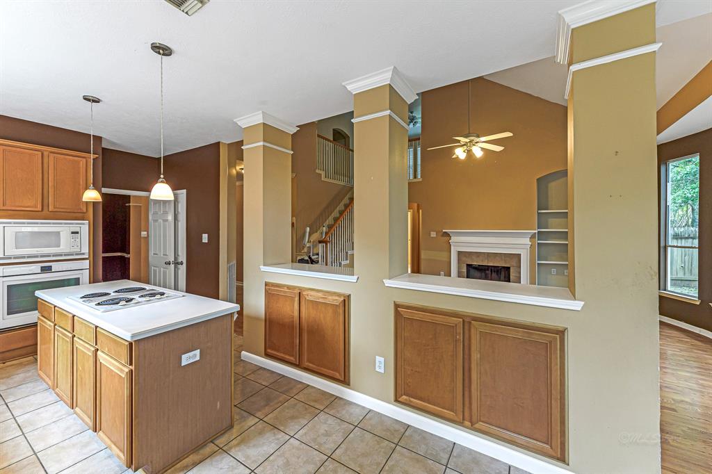 Photo 3 of 32 of 1307 Sandpiper Court S house