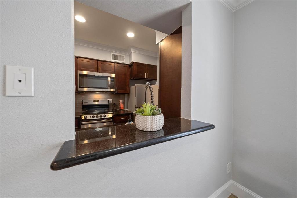 3402 Garrott Street #13, Houston, Texas image 9