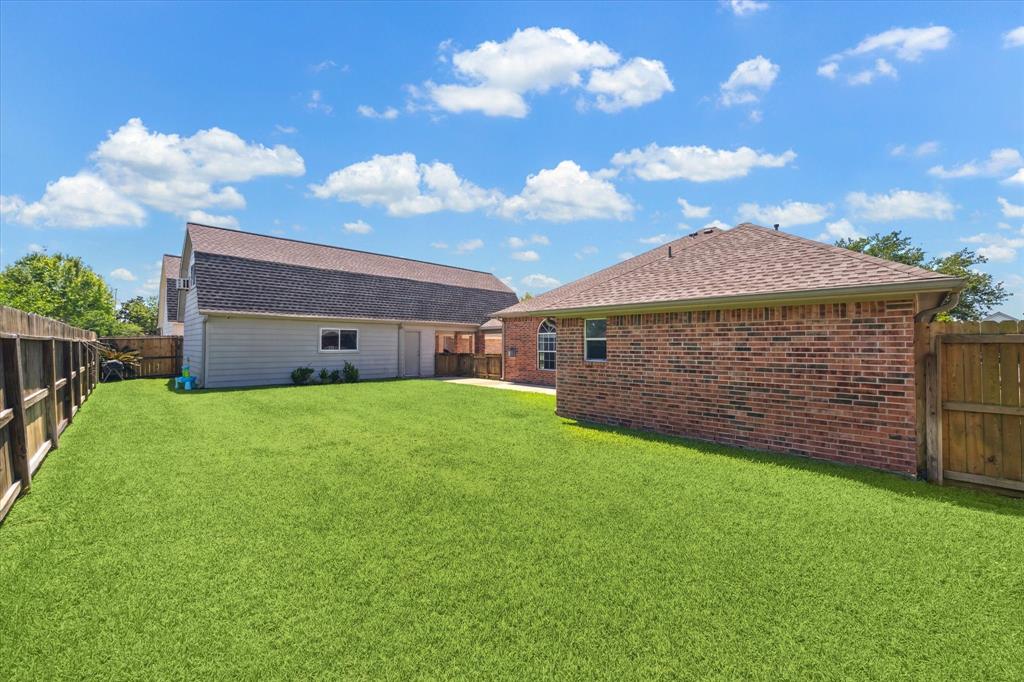 11303 Freestone Avenue, Pearland, Texas image 30