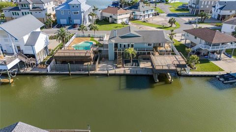 A home in Tiki Island