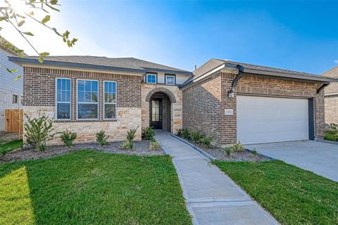 Single Family Residence in Richmond TX 2026 Emma Howse lane.jpg