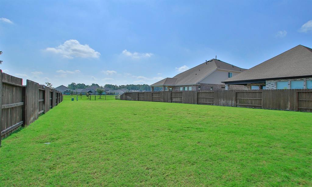 24618 Songlark Bend Drive, Tomball, Texas image 39