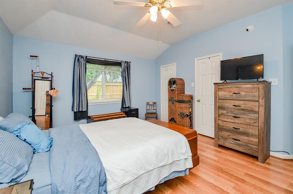 5431 Gosforth Drive, Katy, Texas image 20