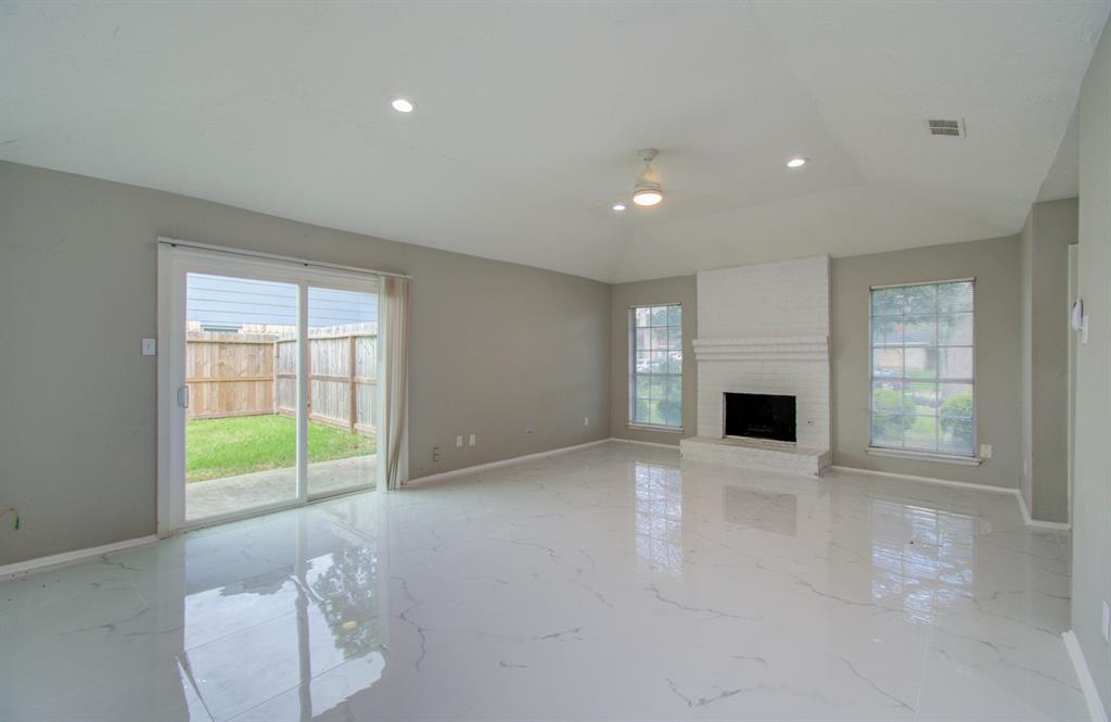326 Fair Oak Drive