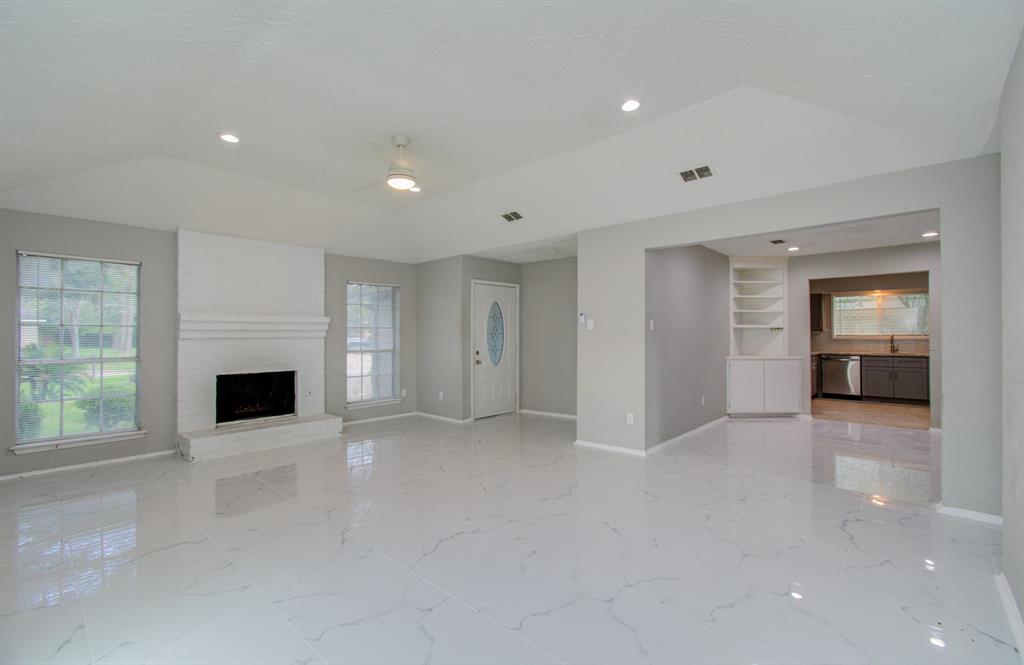 326 Fair Oak Drive