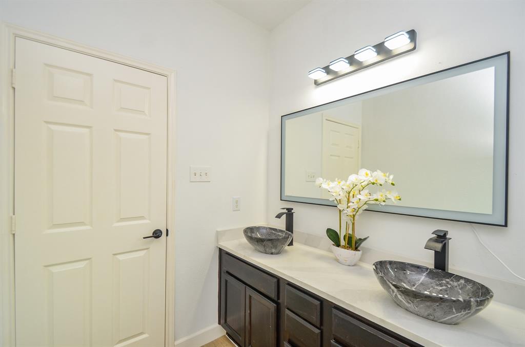 51 Garden Grove Drive, Manvel, Texas image 19