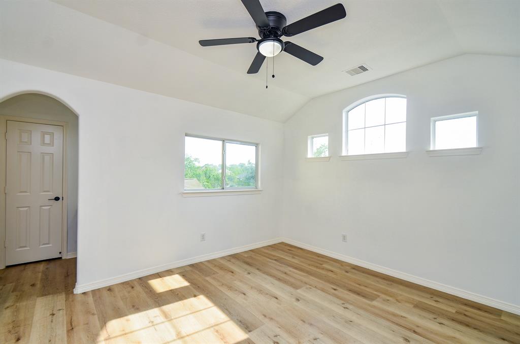 51 Garden Grove Drive, Manvel, Texas image 22