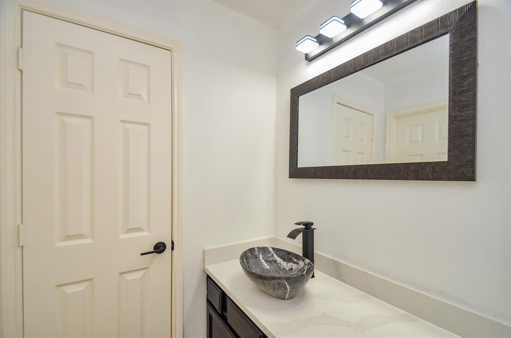 51 Garden Grove Drive, Manvel, Texas image 24