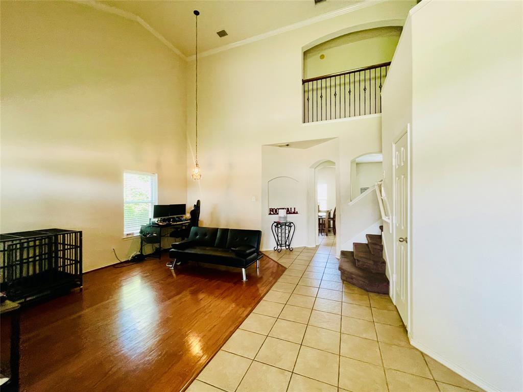 5018 Mossy Bridge Drive