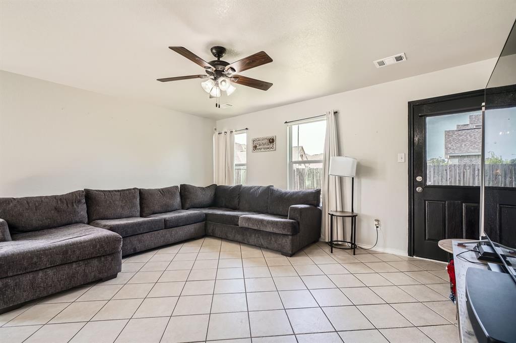 503 Savory Lane, Crosby, Texas image 10