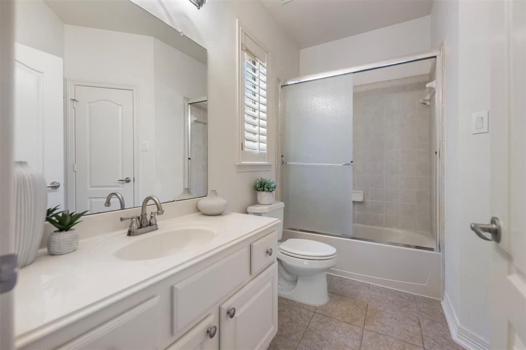 8706 Bloomfield Turn, Missouri City, Texas image 17