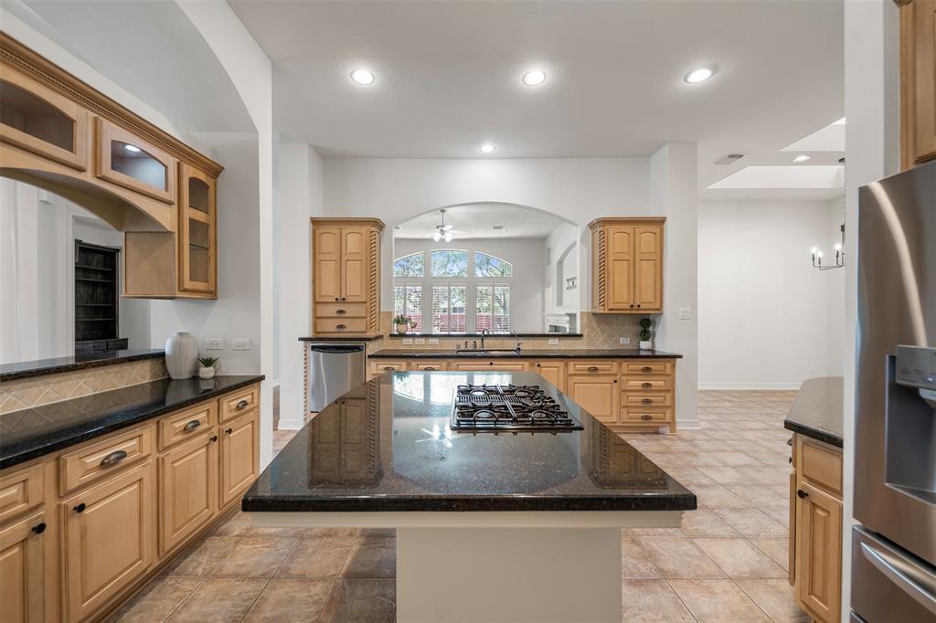 8706 Bloomfield Turn, Missouri City, Texas image 6