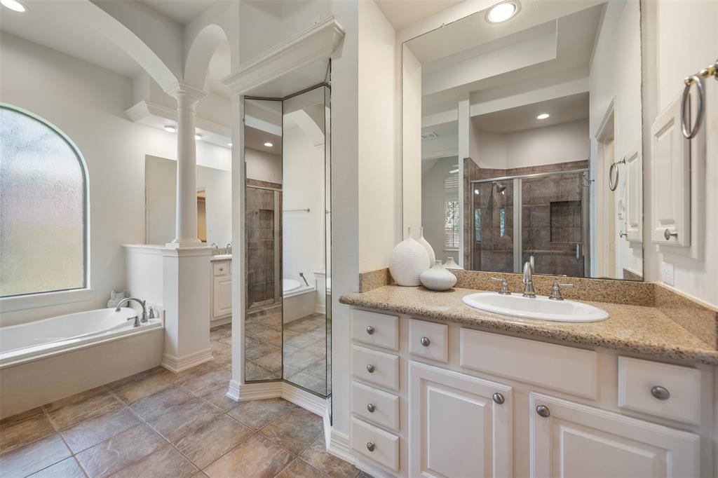 8706 Bloomfield Turn, Missouri City, Texas image 13