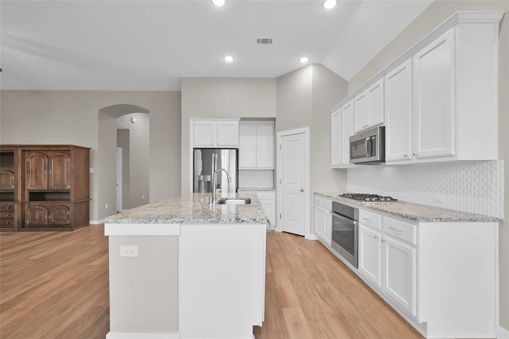 14960 Scarlet Branch Drive, Conroe, Texas image 9