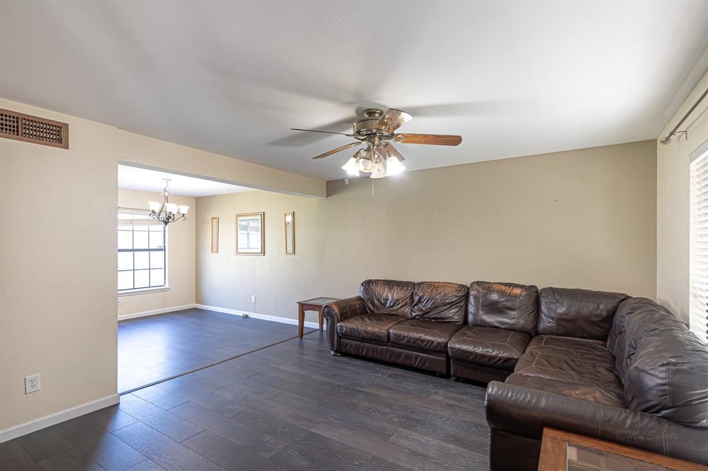 20426 Blue Juniper Drive, Katy, Texas image 6