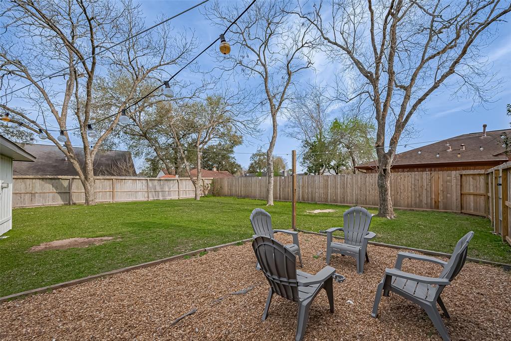 3803 Quail Meadow Drive, Missouri City, Texas image 29