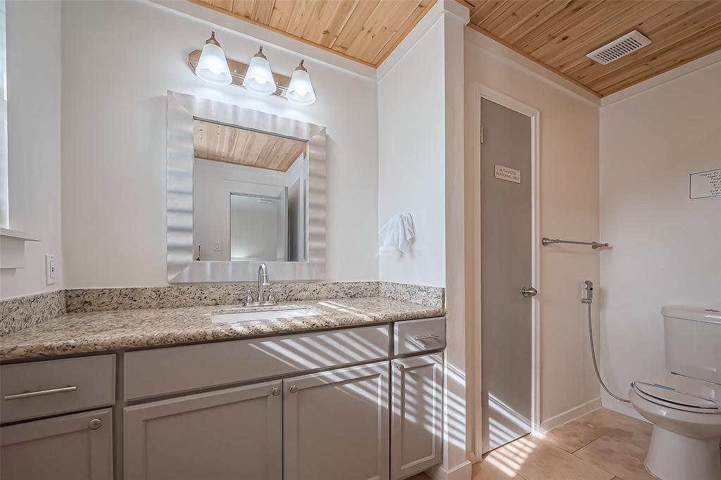 3803 Quail Meadow Drive, Missouri City, Texas image 21