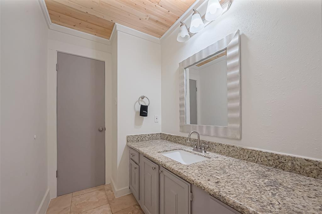 3803 Quail Meadow Drive, Missouri City, Texas image 28