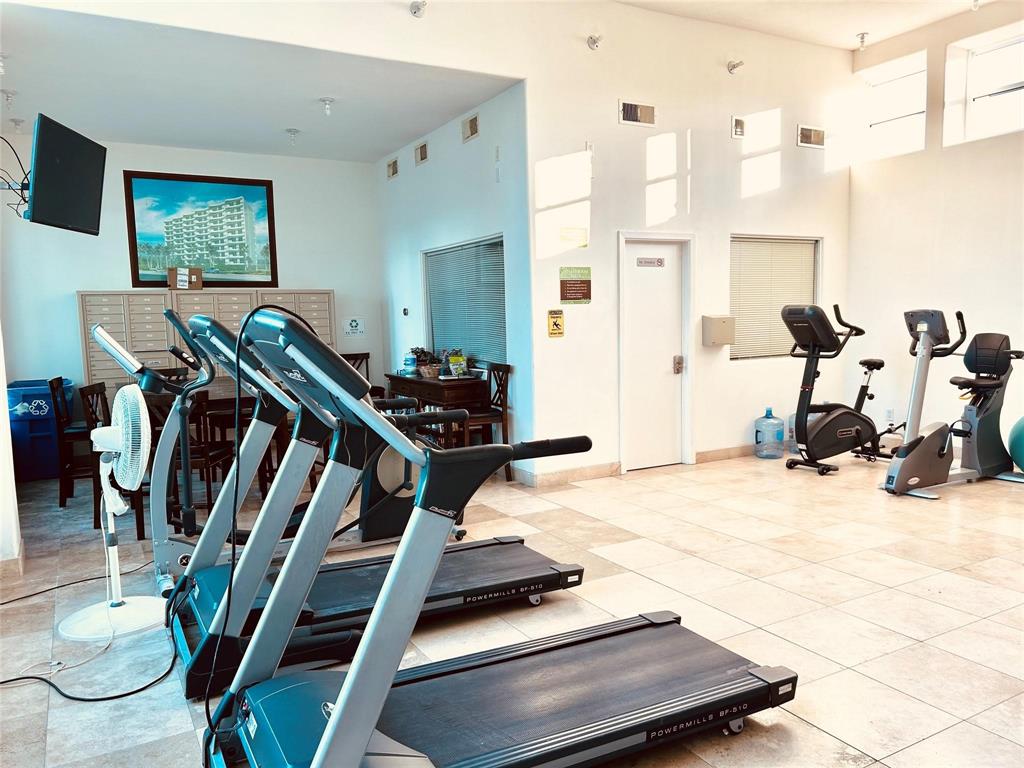 9420 Seawall Boulevard #305, Galveston, Texas image 23