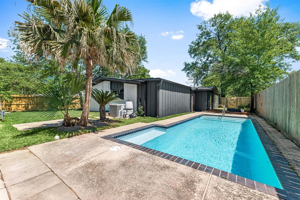 1931 Chaparral Drive