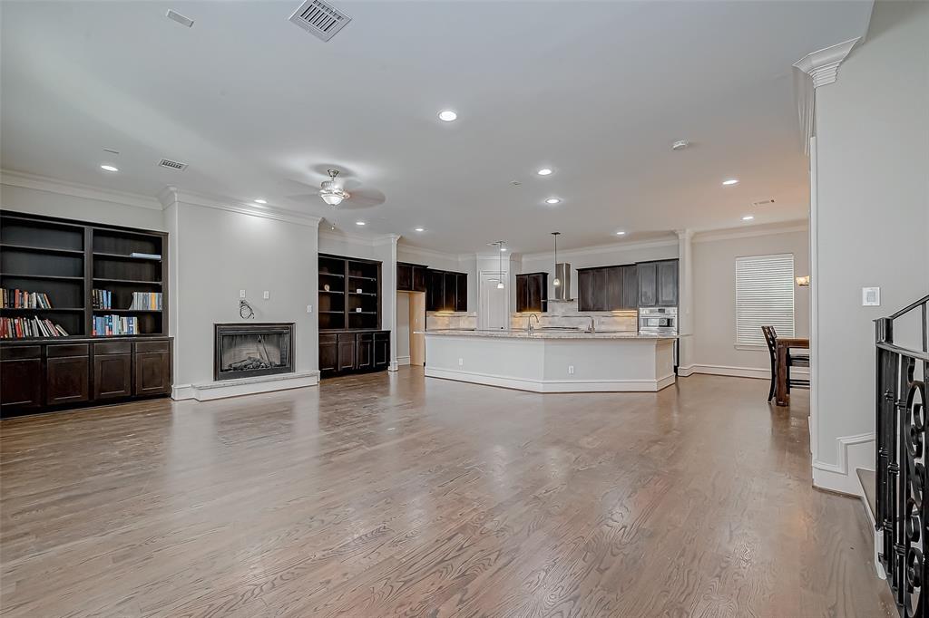 5226 Kiam Street #1002, Houston, Texas image 8