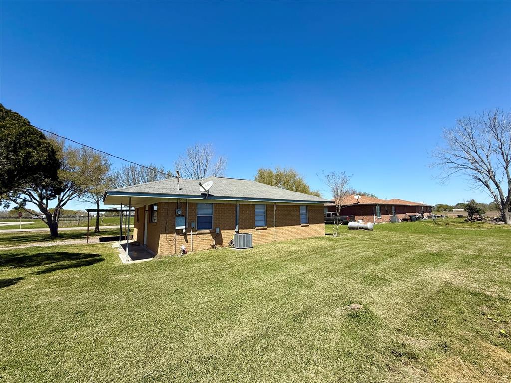 402 N 1st Street, Beasley, Texas image 17