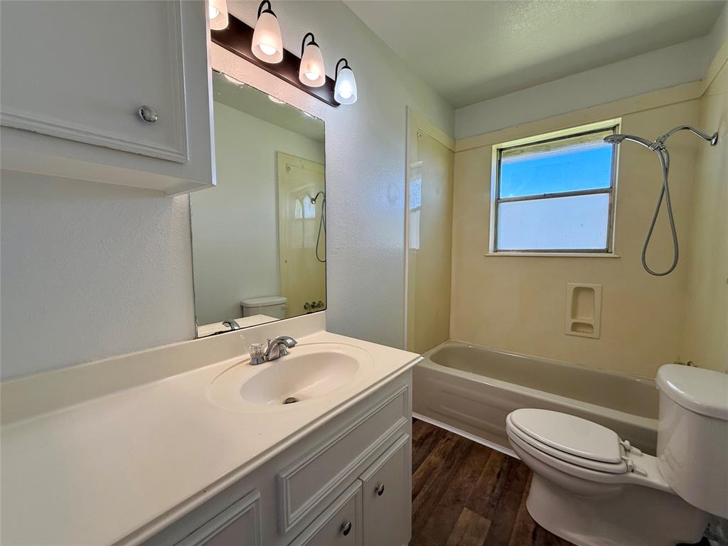 402 N 1st Street, Beasley, Texas image 14
