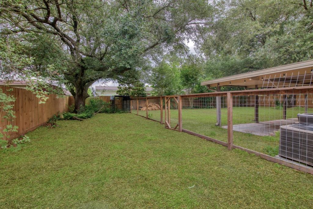737 Carolyn Street, Winnie, Texas image 31