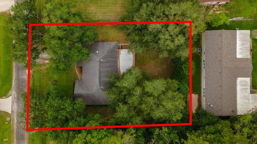 737 Carolyn Street, Winnie, Texas image 35