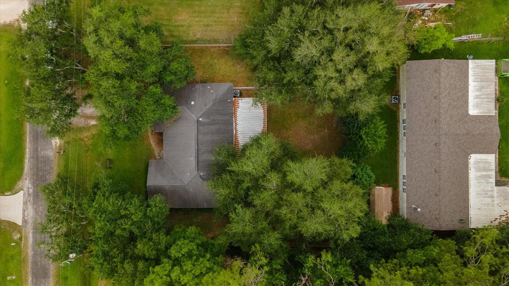 737 Carolyn Street, Winnie, Texas image 36