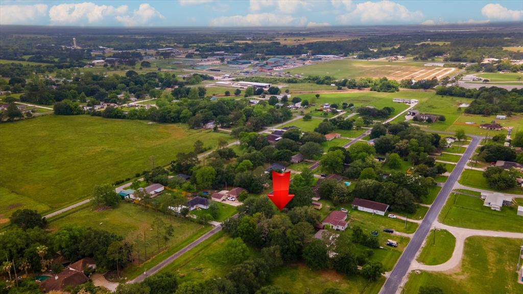 737 Carolyn Street, Winnie, Texas image 37