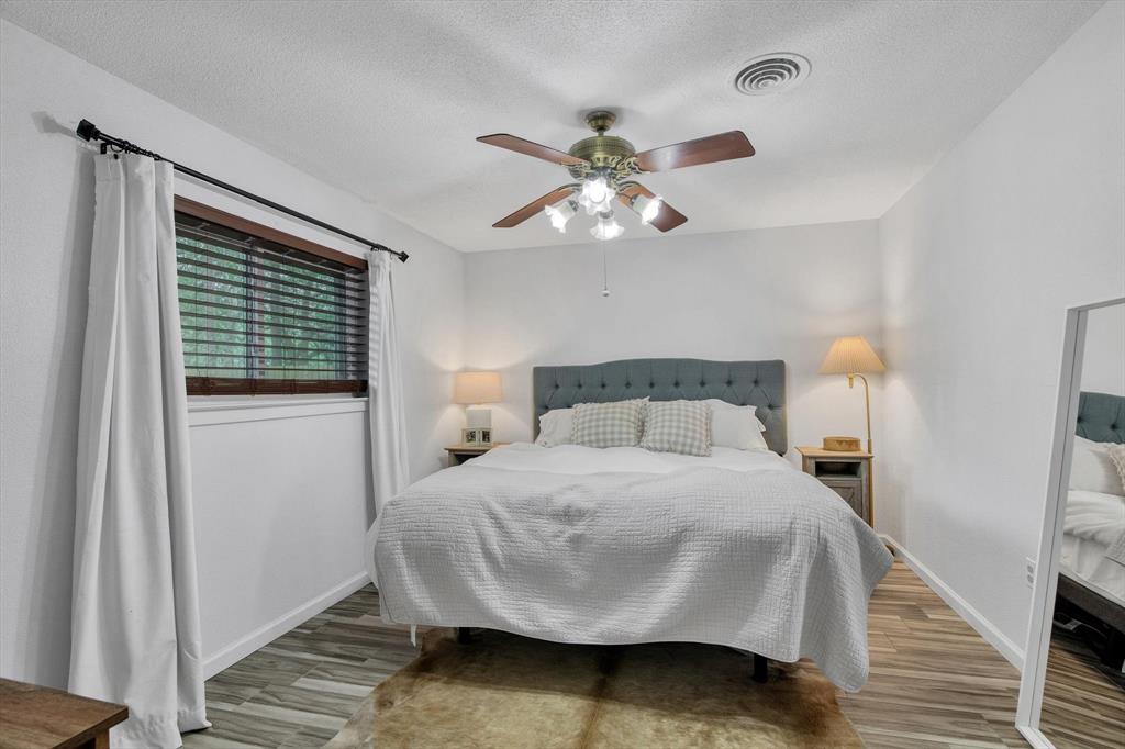 737 Carolyn Street, Winnie, Texas image 14