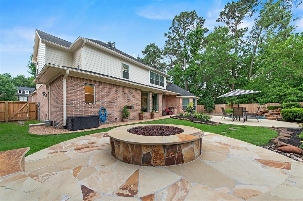 5903 Country Falls Lane, Kingwood, Texas image 46
