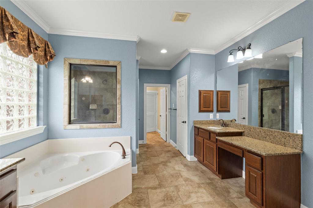 1811 Cambria Lane